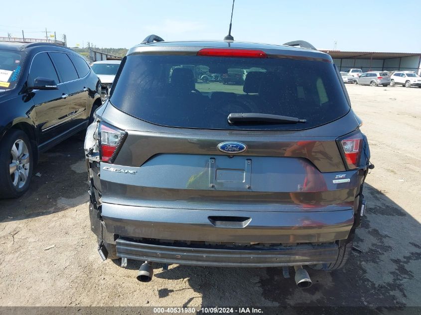 1FMCU0GD4HUD04510 2017 Ford Escape Se