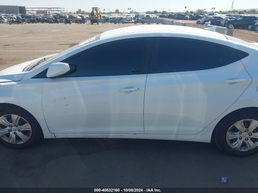 5NPDH4AE4GH685032 2016 Hyundai Elantra Se