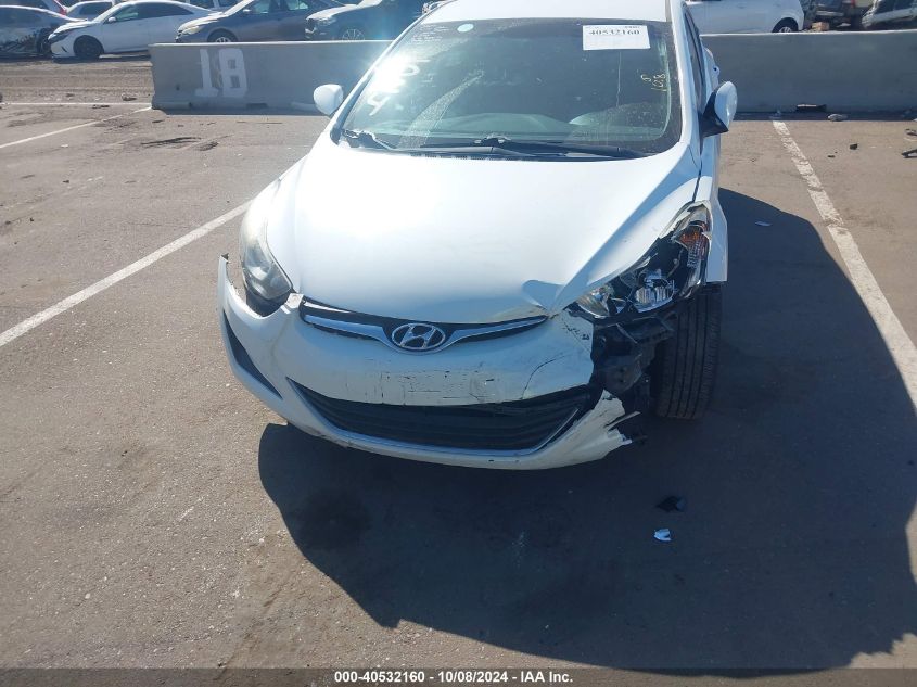 5NPDH4AE4GH685032 2016 Hyundai Elantra Se