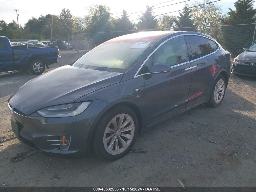 2020 Tesla Model X Long Range Dual Motor All-Wheel Drive/Long Range Plus Dual Motor All-Wheel Drive VIN: 5YJXCBE21LF298401 Lot: 40532556