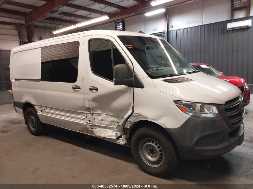 2019 Mercedes-Benz Sprinter 2500 High Roof V6/Standard Roof V6 VIN: WD4PF0CD1KT013570 Lot: 40532574