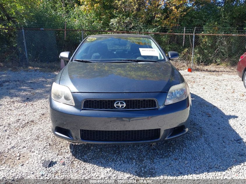 2005 Scion Tc VIN: JTKDE177850042010 Lot: 40532585