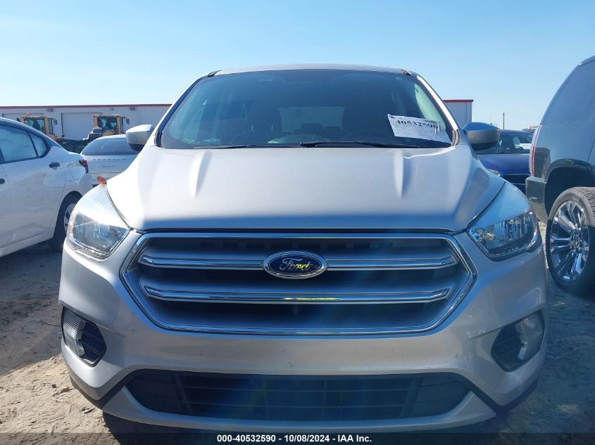 1FMCU0GD1HUA98840 2017 Ford Escape Se