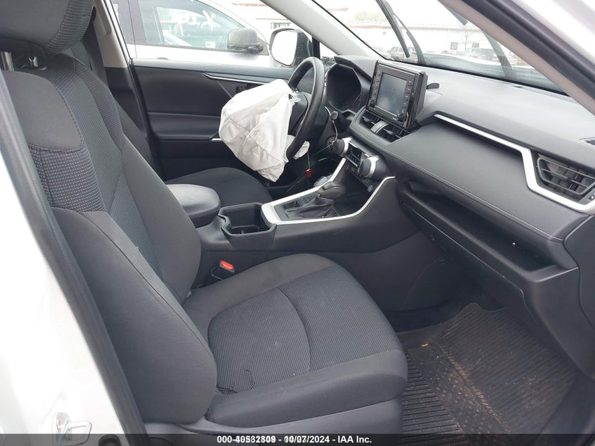 2022 TOYOTA RAV4 LE - 2T3G1RFV2NW319860