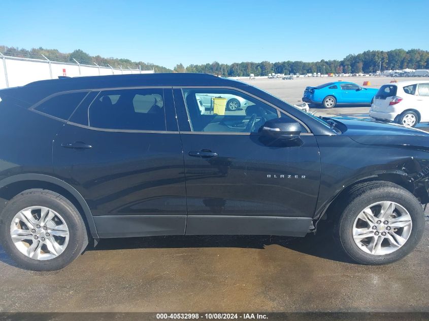 3GNKBCRS4KS697751 2019 Chevrolet Blazer 2Lt