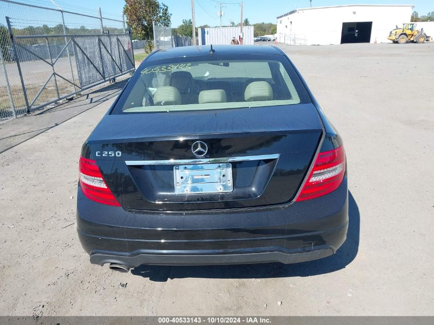 2014 Mercedes-Benz C 250 Luxury/Sport VIN: WDDGF4HB3ER315443 Lot: 40533143