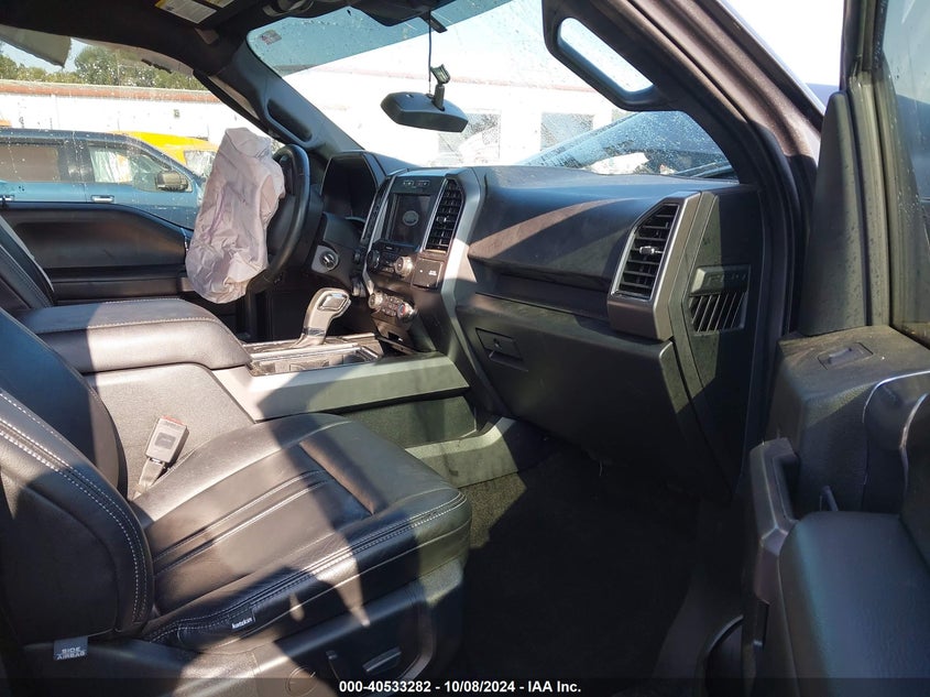 VIN 1FTEW1E54KFD28195 2019 FORD F-150 XLT