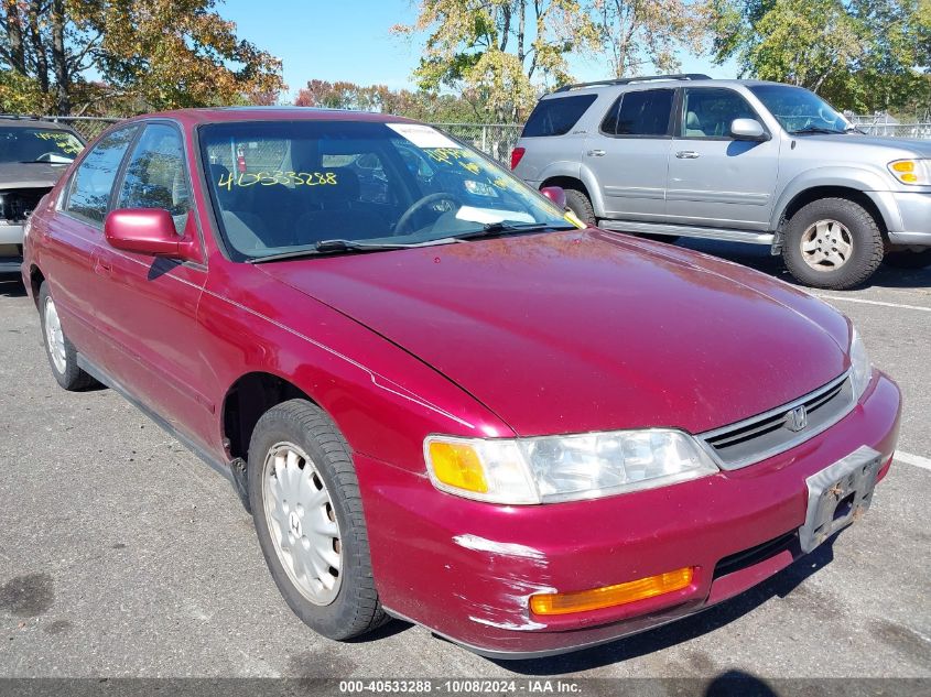 1996 Honda Accord Ex/Ex-R VIN: 1HGCD5652TA224405 Lot: 40533288