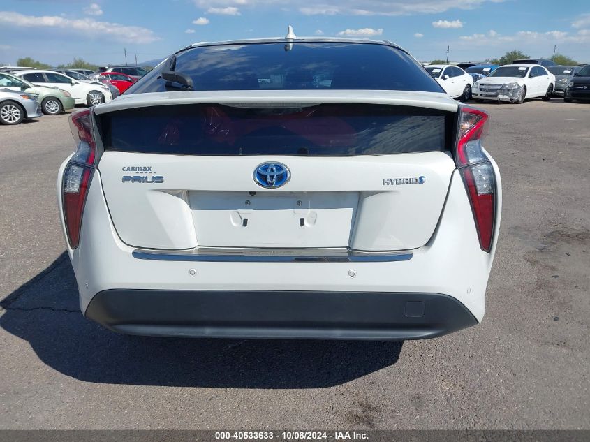 JTDKARFU2H3044418 2017 Toyota Prius Three