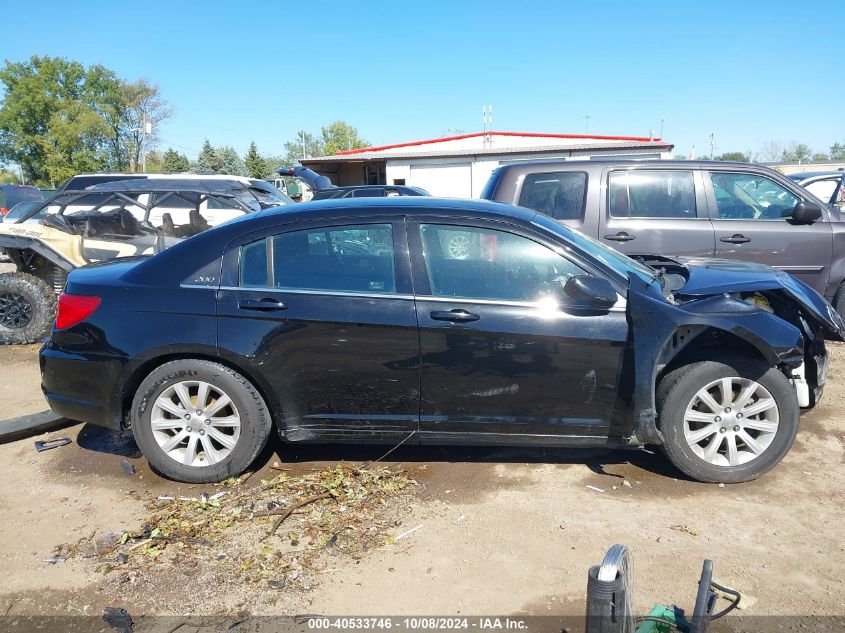 2013 Chrysler 200 Touring VIN: 1C3CCBBB3DN568805 Lot: 40533746