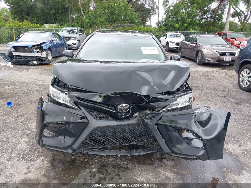 4T1B11HK5JU026276 2018 Toyota Camry L/Le/Xle/Se/Xse