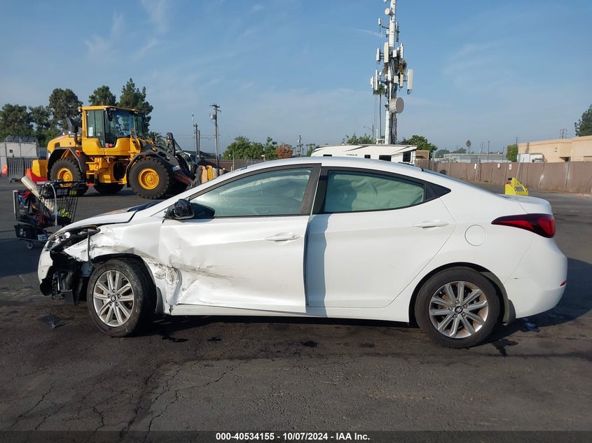 5NPDH4AE1GH658547 2016 Hyundai Elantra Se