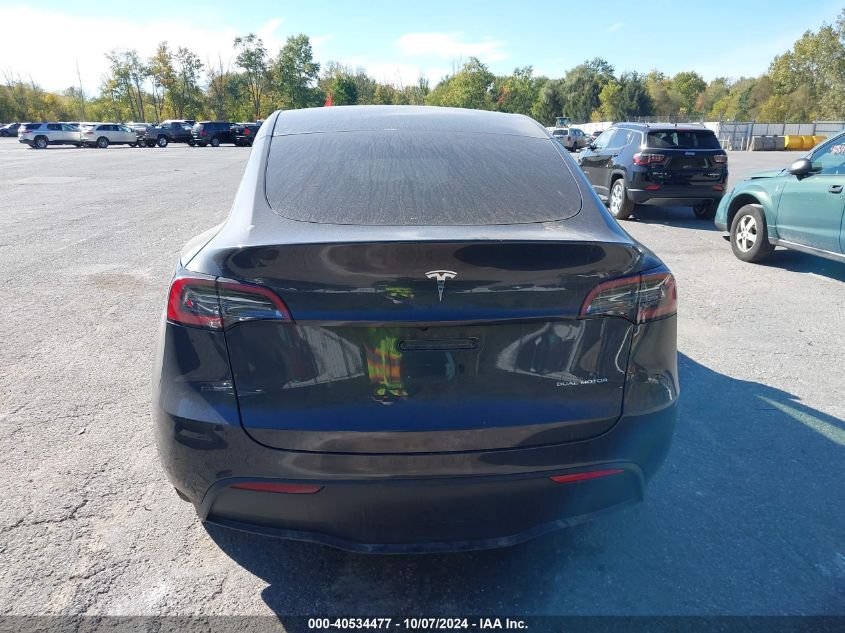 2024 Tesla Model Y Long Range Dual Motor All-Wheel Drive VIN: 7SAYGDEE6RF088130 Lot: 40534477