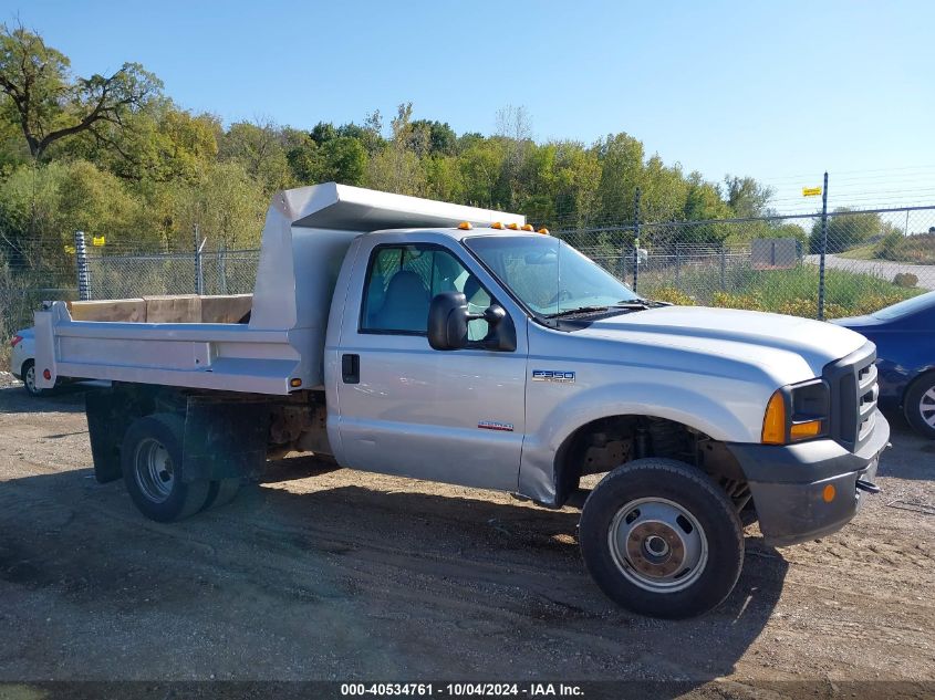 2006 Ford F-350 Chassis Xl/Xlt VIN: 1FDWF37P06ED67422 Lot: 40534761