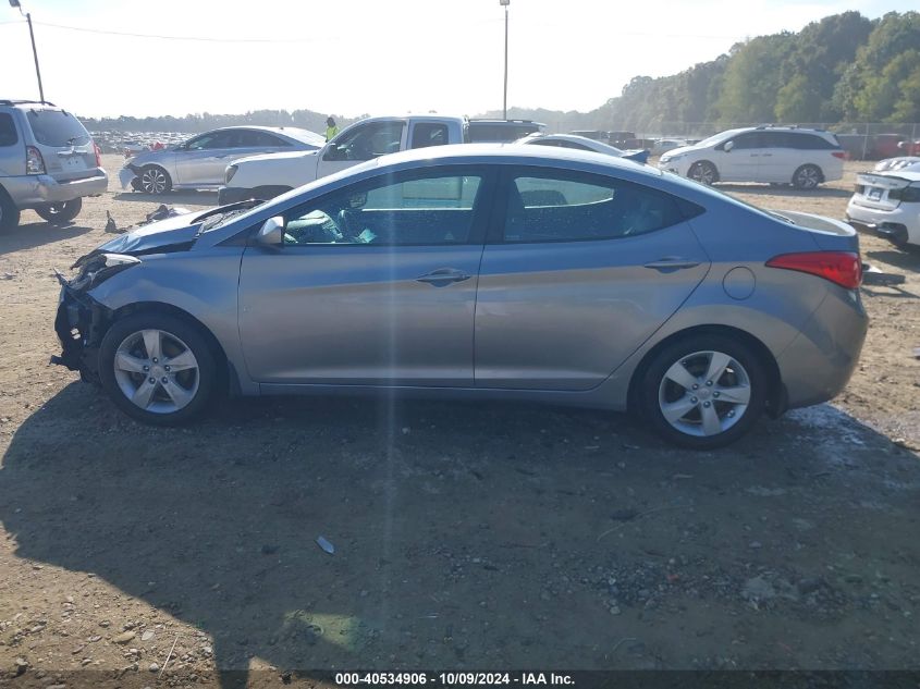 KMHDH4AE4DU927895 2013 Hyundai Elantra Gls