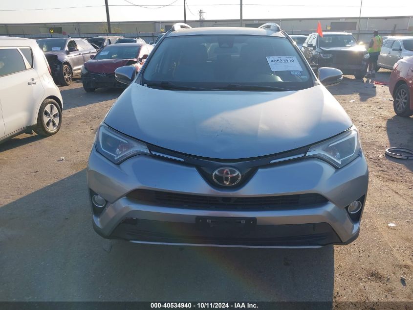 2T3WFREV3HW366852 2017 Toyota Rav4 Xle