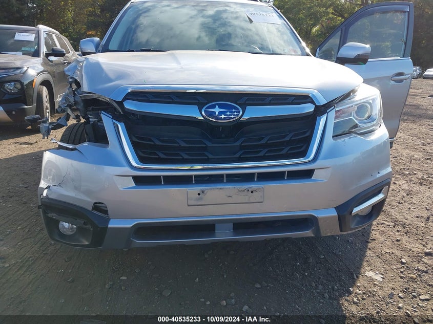 VIN JF2SJAWC6JH469059 2018 SUBARU FORESTER 2.5I TOURING