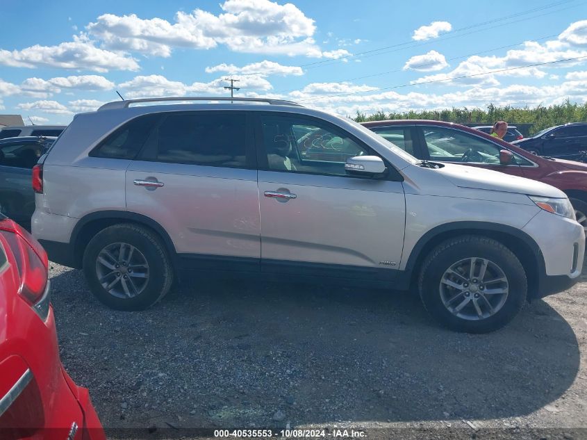 2015 KIA SORENTO LX - 5XYKTCA63FG570727