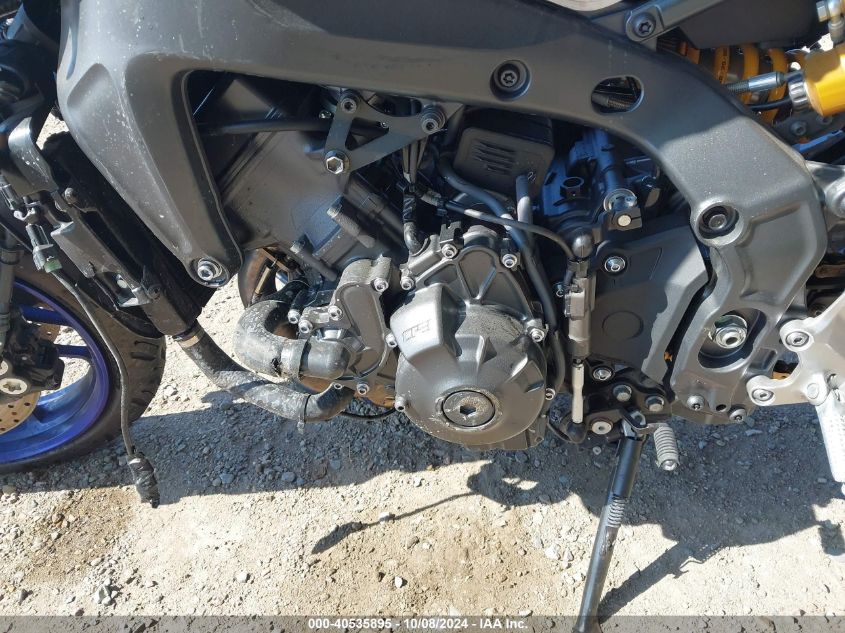 2022 Yamaha Mt09 Dc VIN: JYARN72Y3NA000429 Lot: 40535895