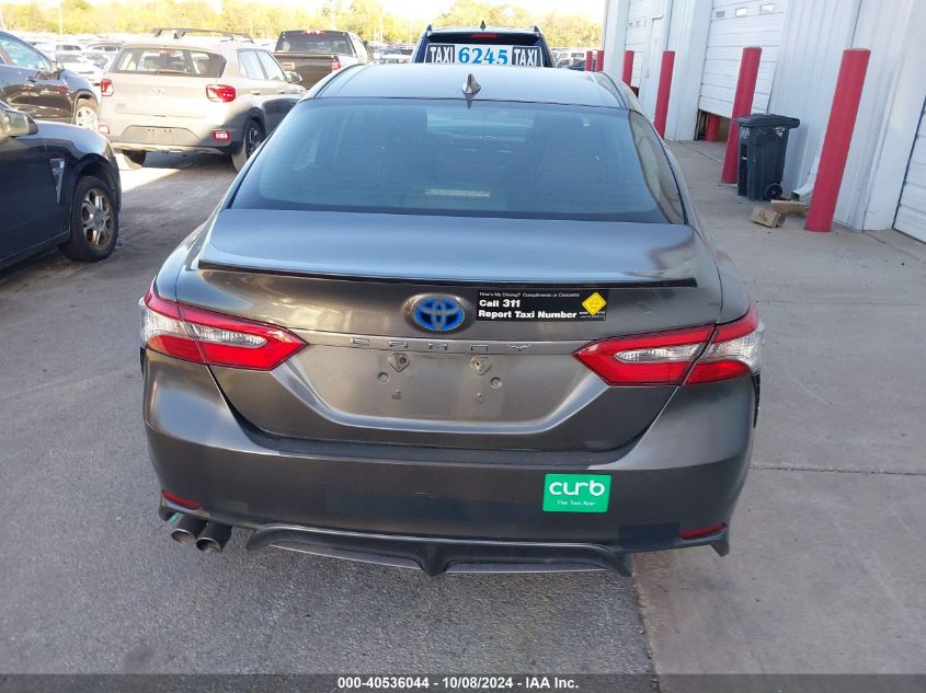 4T1B21HK9JU504034 2018 Toyota Camry Hybrid/Le/Xle/Se