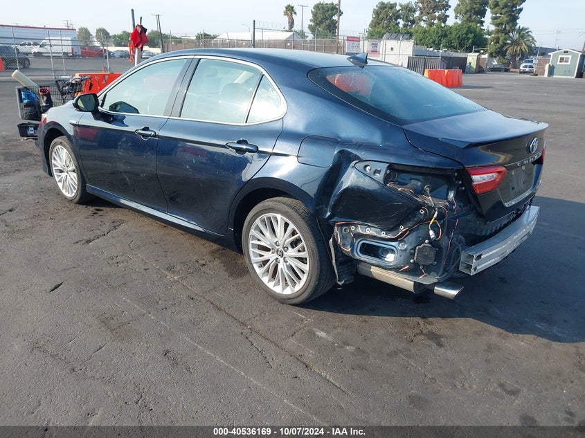 2019 TOYOTA CAMRY HYBRID XLE - 4T1B21HK6KU514053