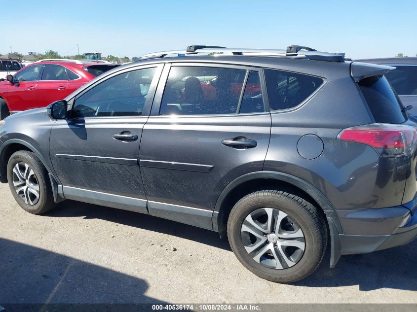 JTMZFREV6HJ105971 2017 Toyota Rav4 Le