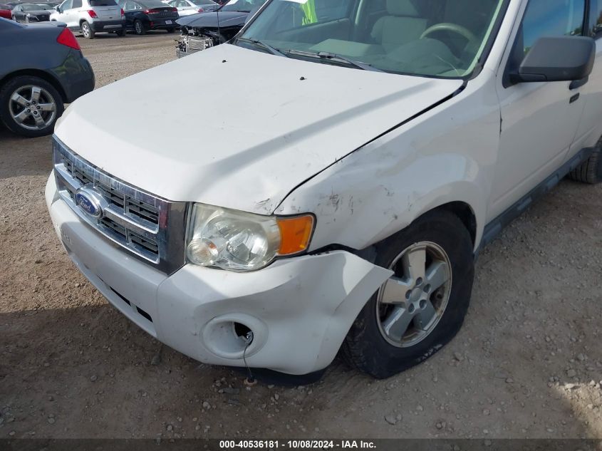 1FMCU0DG3AKA71879 2010 Ford Escape Xlt