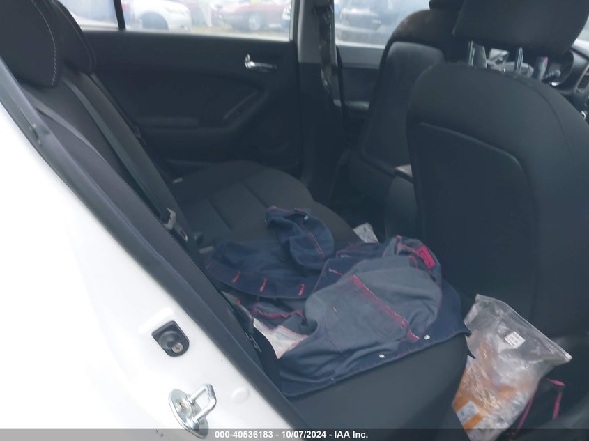 2016 KIA FORTE LX - KNAFK4A67G5615198