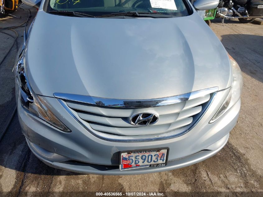 5NPEB4AC2BH112840 2011 Hyundai Sonata Gls