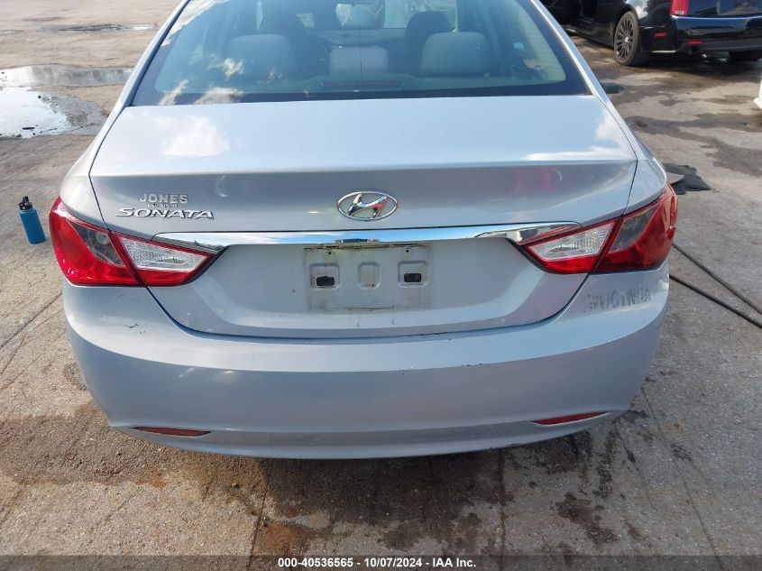 5NPEB4AC2BH112840 2011 Hyundai Sonata Gls