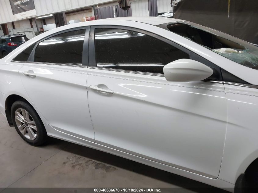 5NPEB4AC0DH700738 2013 Hyundai Sonata Gls