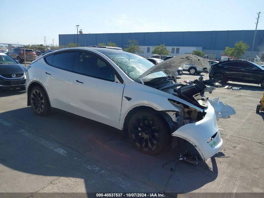 7SAYGDEE8PF706237 2023 TESLA MODEL Y - Image 1