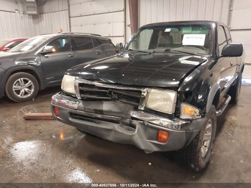 2000 Toyota Tacoma Base V6 VIN: 4TAWN72N3YZ578156 Lot: 40537656