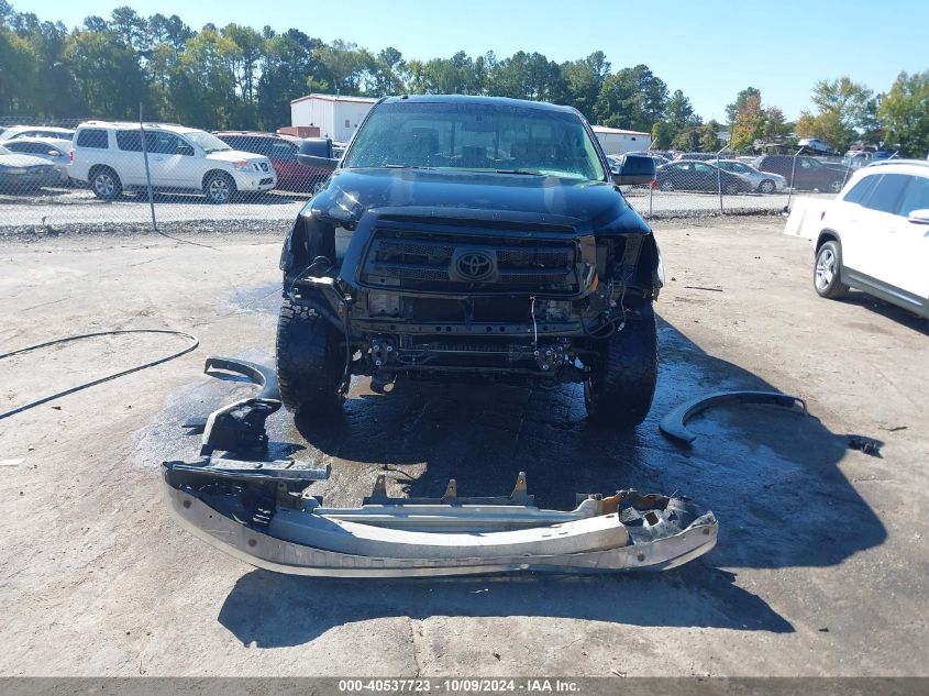 2011 Toyota Tundra Grade 5.7L V8 VIN: 5TFUY5F18BX186470 Lot: 40537723