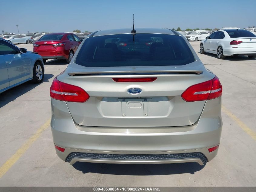 1FADP3F25FL209738 2015 Ford Focus Se