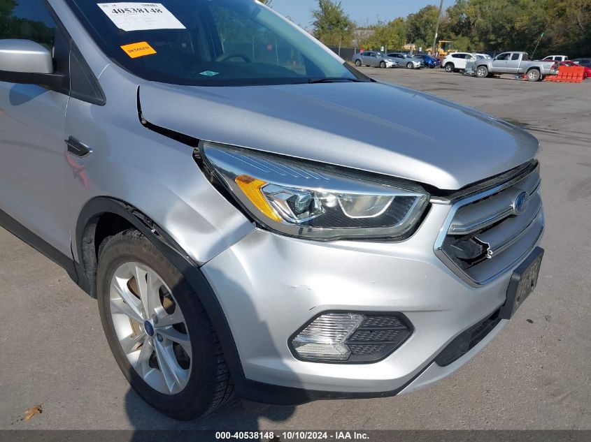 2017 FORD ESCAPE SE - 1FMCU0GDXHUB99519