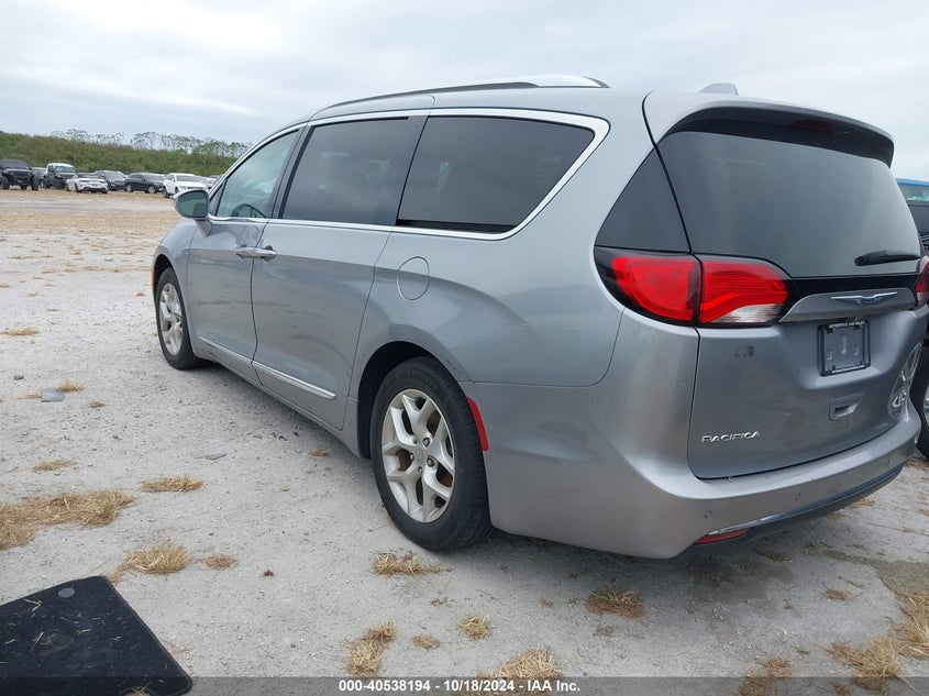 VIN 2C4RC1GG9LR278543 2020 CHRYSLER PACIFICA LIMITED