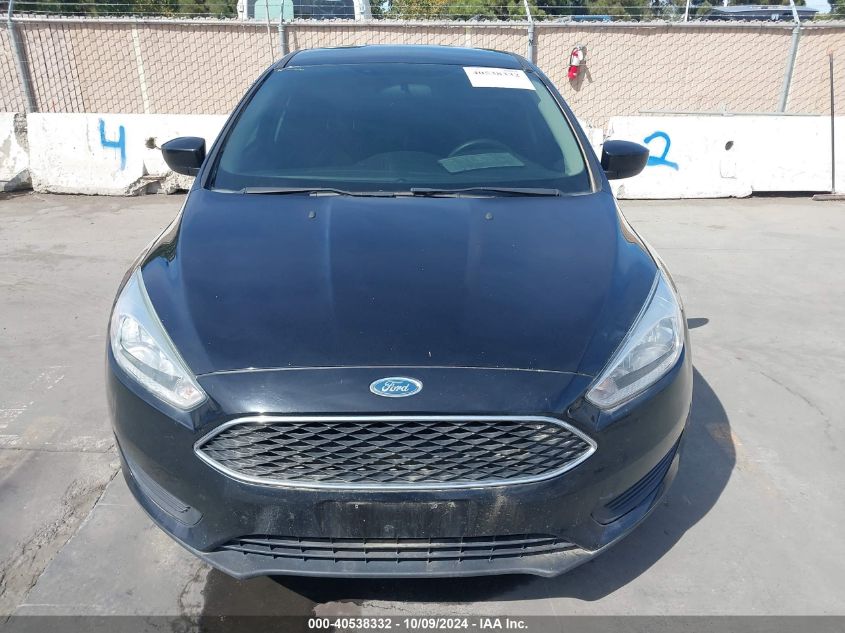 1FADP3FEXJL205784 2018 Ford Focus Se