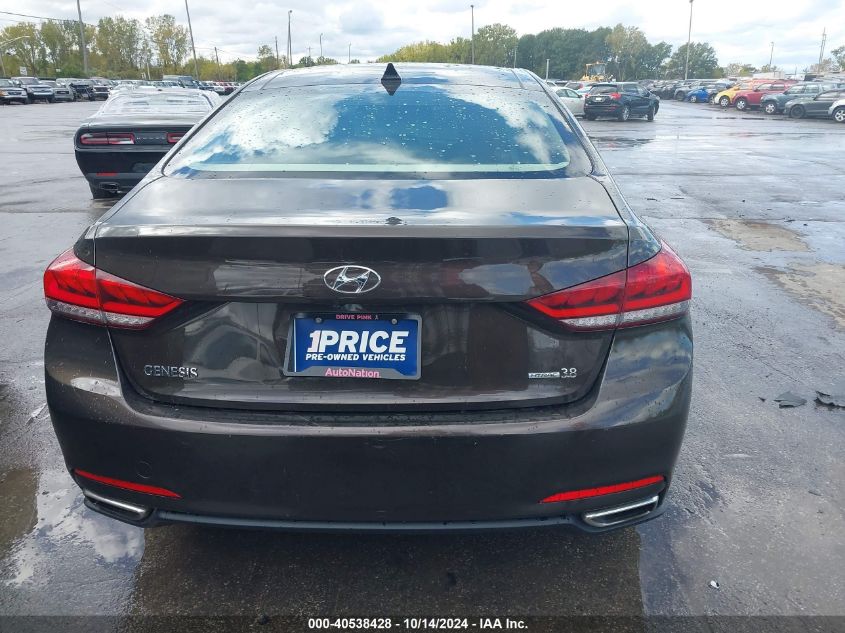 2015 Hyundai Genesis 3.8 VIN: KMHGN4JEXFU087663 Lot: 40538428