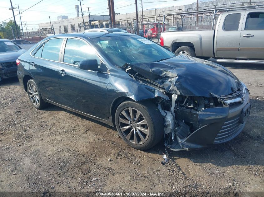 4T1BF1FK1HU769189 2017 TOYOTA CAMRY - Image 1