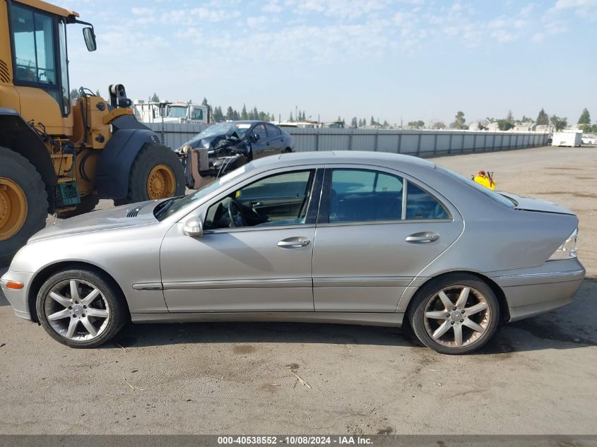 2004 Mercedes-Benz C 230 Kompressor Sport/Sport VIN: WDBRF40J44F472502 Lot: 40538552