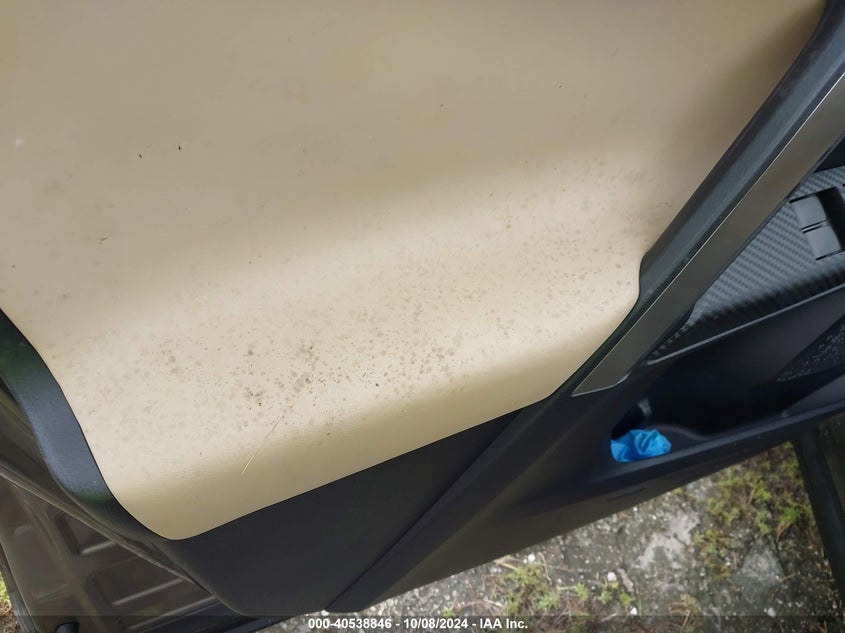 2015 TOYOTA RAV4 LIMITED - JTMYFREV7FD055024