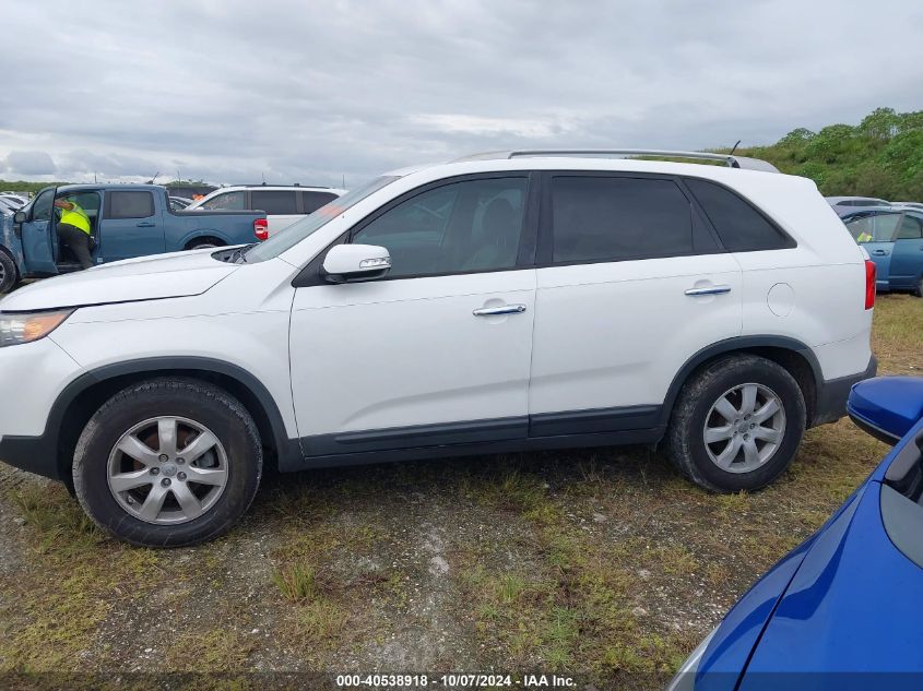 VIN KMHCT5AE8HU348494 2013 KIA SORENTO no.14