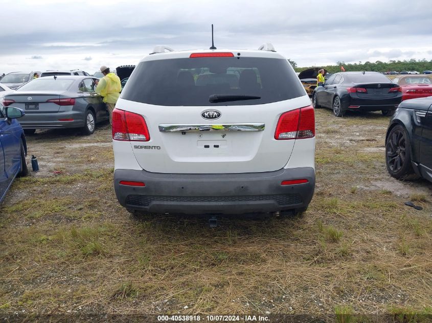 VIN KMHCT5AE8HU348494 2013 KIA SORENTO no.16