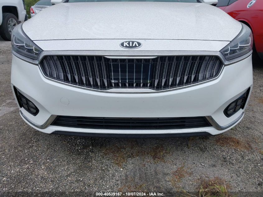 KNALC4J13H5083342 2017 Kia Cadenza Technology