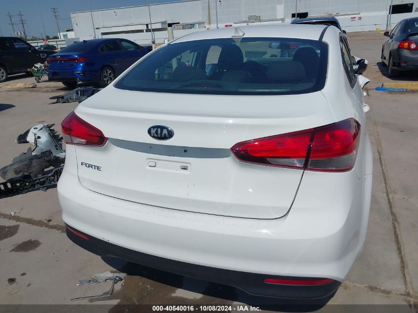 3KPFK4A7XHE016765 2017 Kia Forte Lx