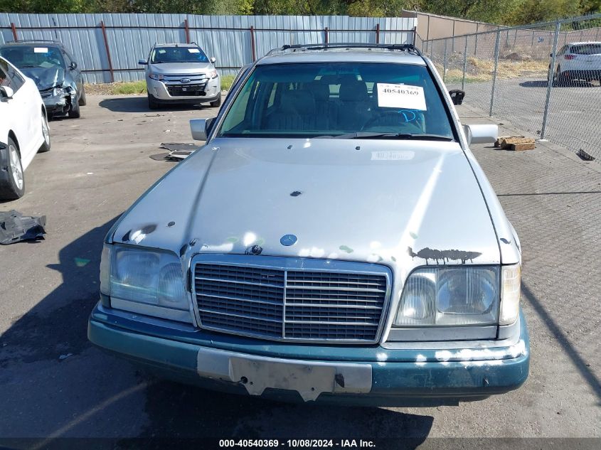 WDBEA92E3SF332187 1995 Mercedes-Benz E 320