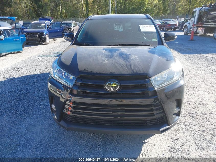 5TDKZRFH3HS188246 2017 Toyota Highlander Se