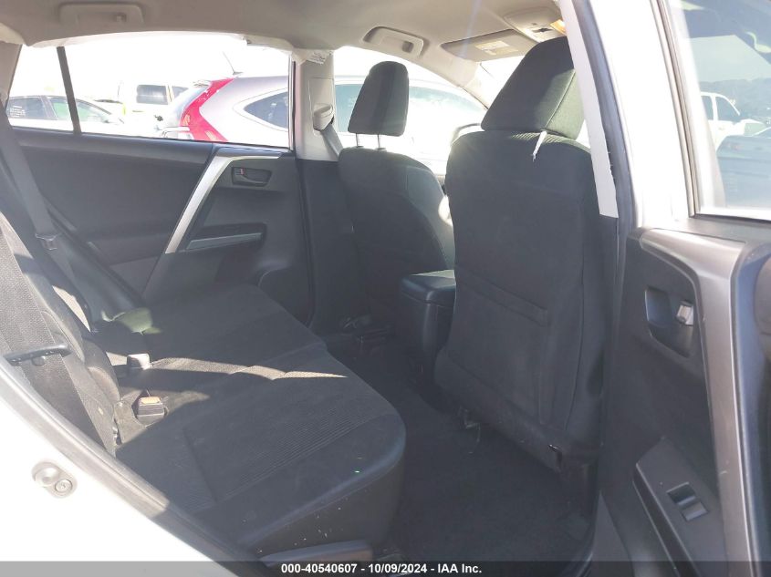 JTMZFREV5HJ142428 2017 Toyota Rav4 Le