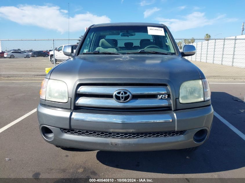 2004 Toyota Tundra Sr5 V8 VIN: 5TBDT44184S437677 Lot: 40540810